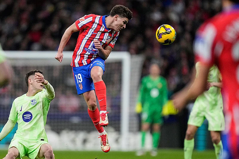 Spain Soccer La Liga: Atletico Madrid vs Barcelona
