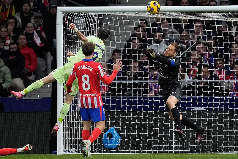 La Liga Soccer Match: Barcelona vs Atletico Madrid