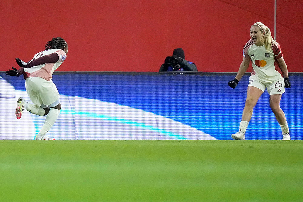 UWCL Quarter-Finals first leg soccer FC Bayern Munich and Olympique Lyonnais: Melchie Dumornay