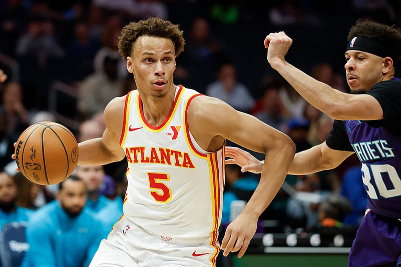 Atlanta Hawks vs Charlotte Hornets NBA basketball game in Charlotte photos: Dyson Daniels
