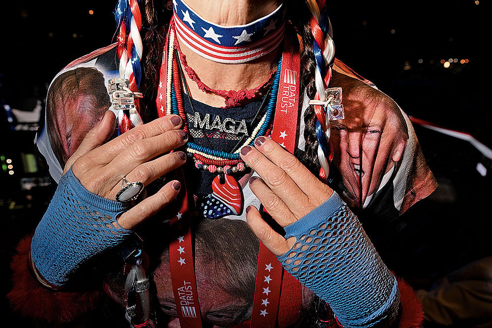 | Photo: Getty Images : Going by the Trend: A Trump supporter sporting a ‘Make America Great Again’ t-shirt  