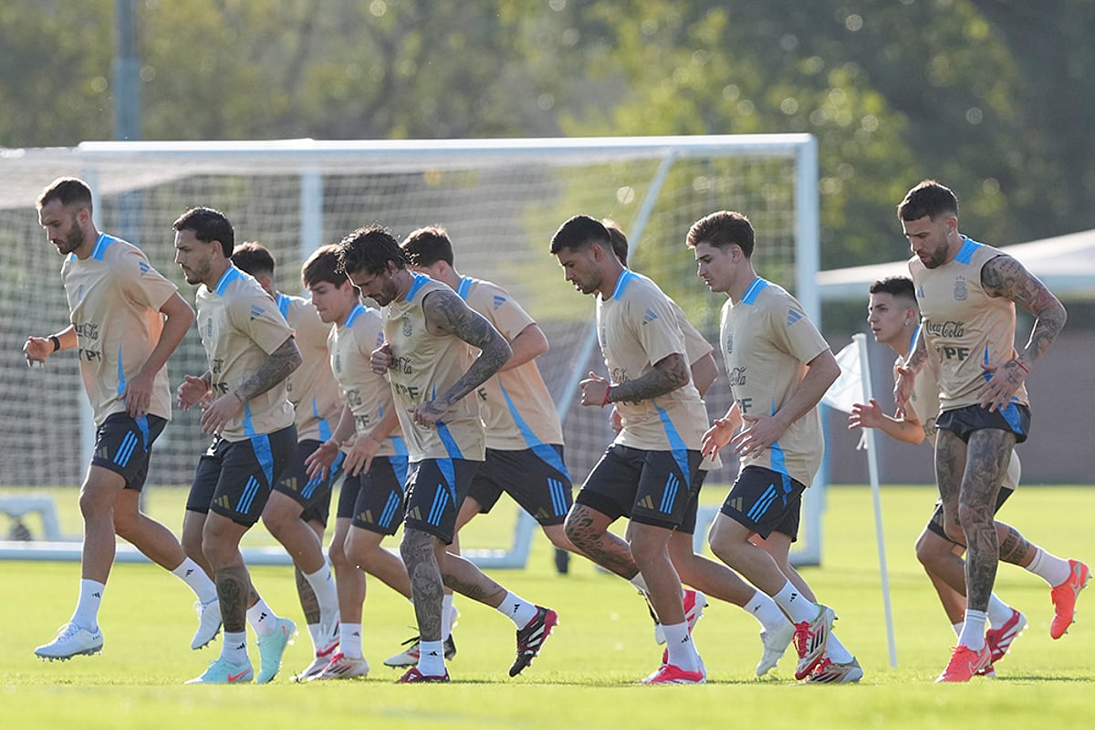 FIFA World Cup 2026 soccer Qualifiers: Argentina's Football players training