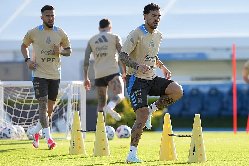 FIFA World Cup 2026 soccer Qualifiers: Argentinas Football players training