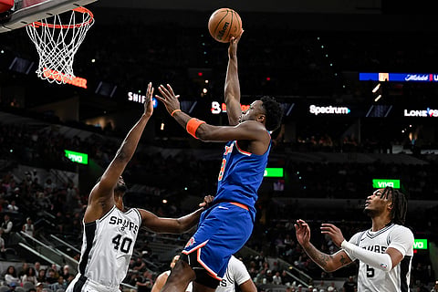 NBA 2024-25: New York Knicks vs San Antonio Spurs