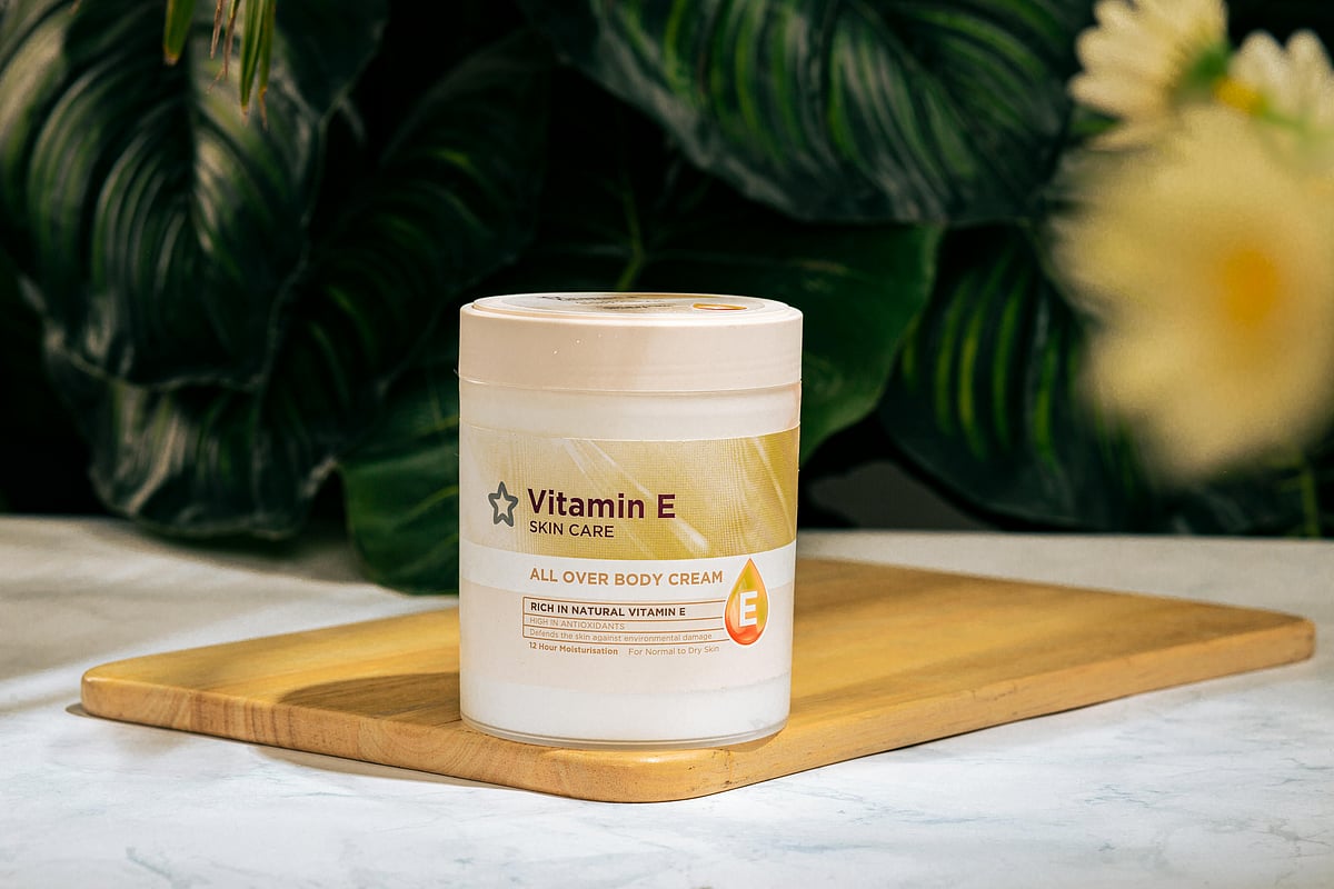 The Benefits Of Vitamin E For Skin, Hair, And Antioxidant Protection