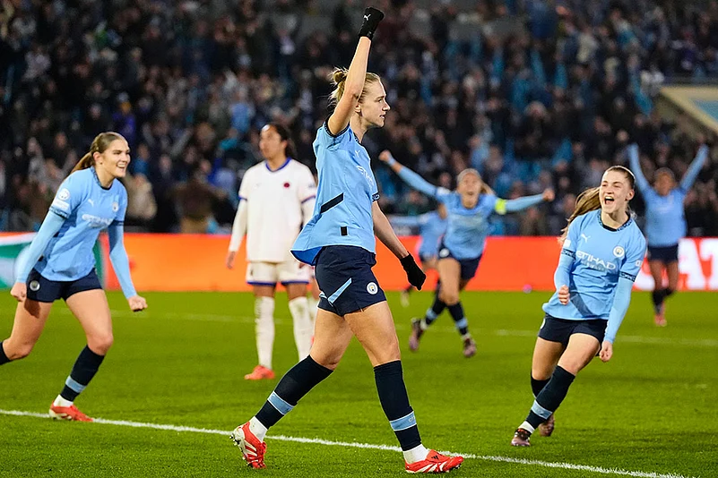 Womens Champions League UWCL Quarter-Finals 1st Leg Chelsea vs Manchester City: Vivianne Miedema