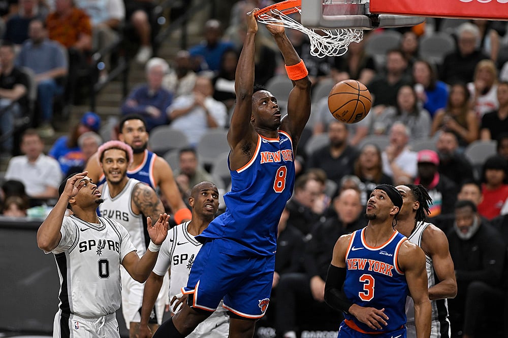 NBA basketball 2024-25 game New York Knicks vs San Antonio Spurs: O.G. Anunoby