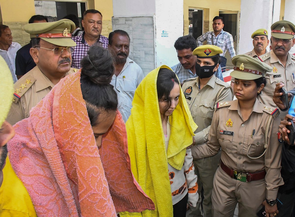 wife and lover kills husband in Uttar Pradesh's Meerut - PTI