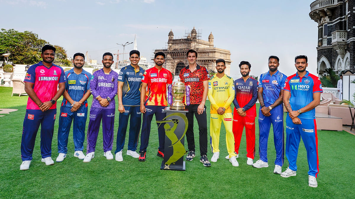 Photo: X | Indian Premier League : All 10 captains of the IPL 2025 for Captains' Meeting in Mumbai.