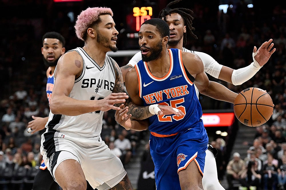 NBA basketball 2024-25 game New York Knicks vs San Antonio Spurs: Mikal Bridges