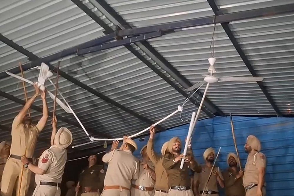 Tensions rise at Ambala border after farmer leaders detained, heavy police deployment.