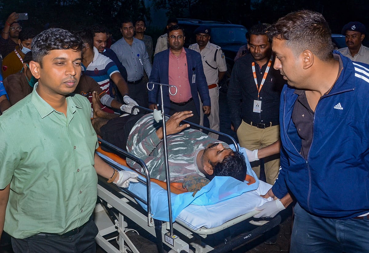 PTI : CRPF jawan injured in IED blast admitted in Ranchi