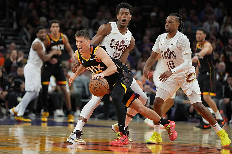 NBA: Cleveland Cavaliers vs Phoenix Suns