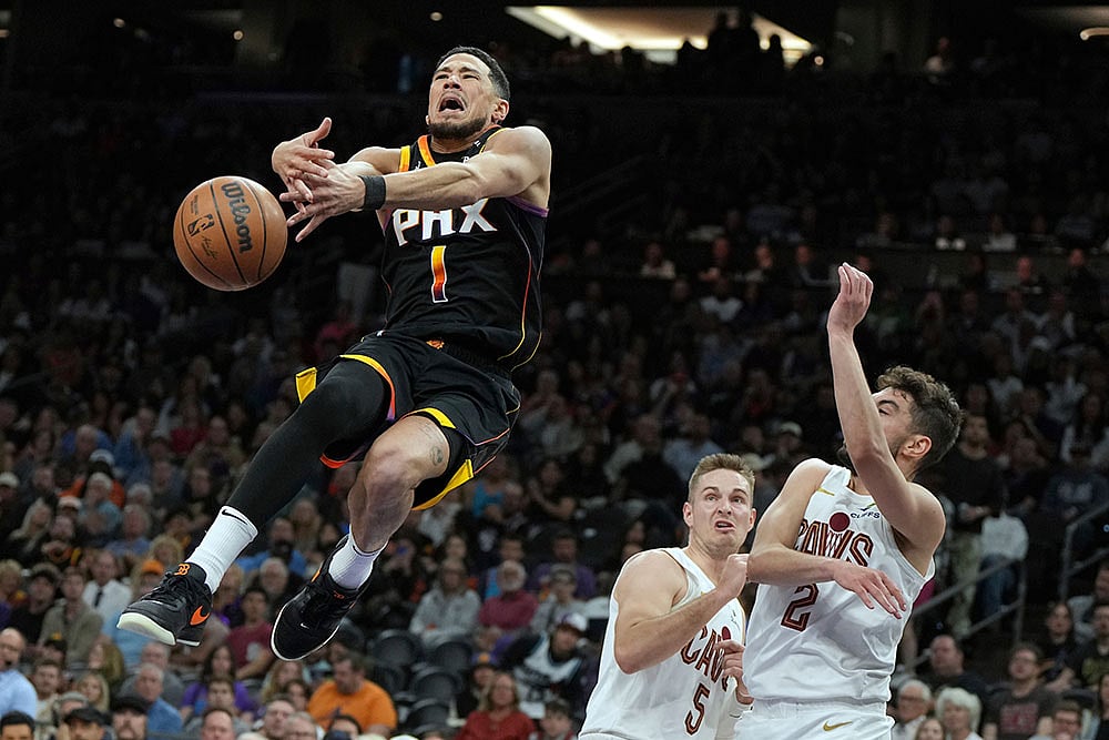 Basketball Game: Cleveland Cavaliers vs Phoenix Suns