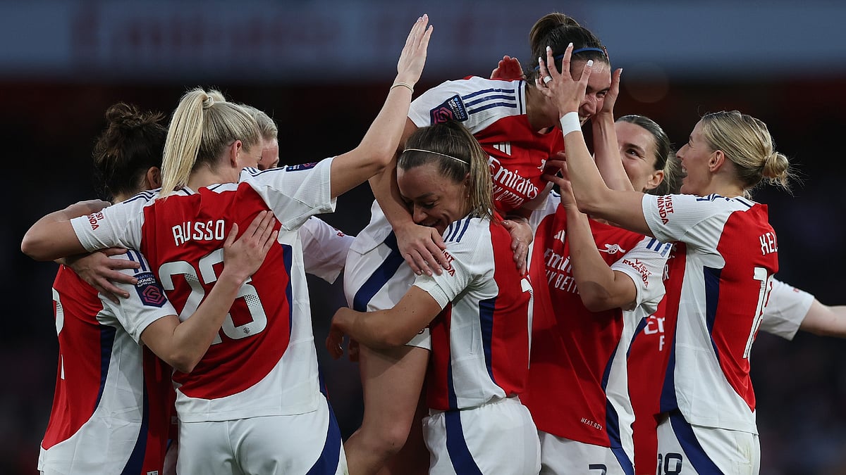 Arsenal thrashed Liverpool 4-0