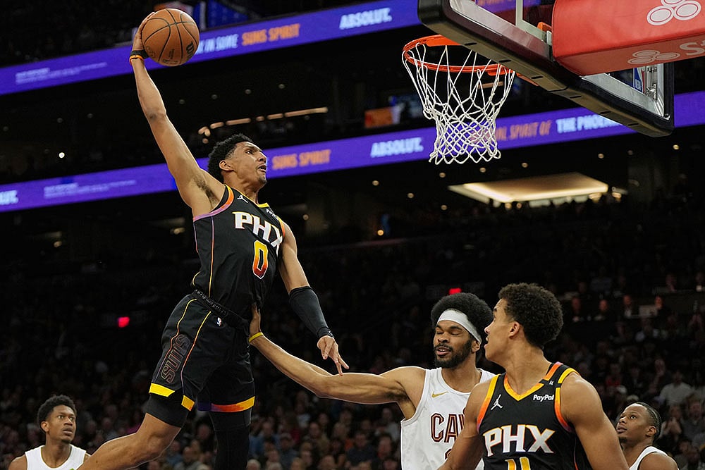 Basketball: Phoenix Suns vs Cleveland Cavaliers