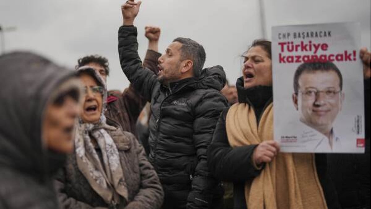 | Photo: AP : Istanbul Mayor Ekrem Imamoglu Jailed, Pending Trial, On Charges Of Corruption