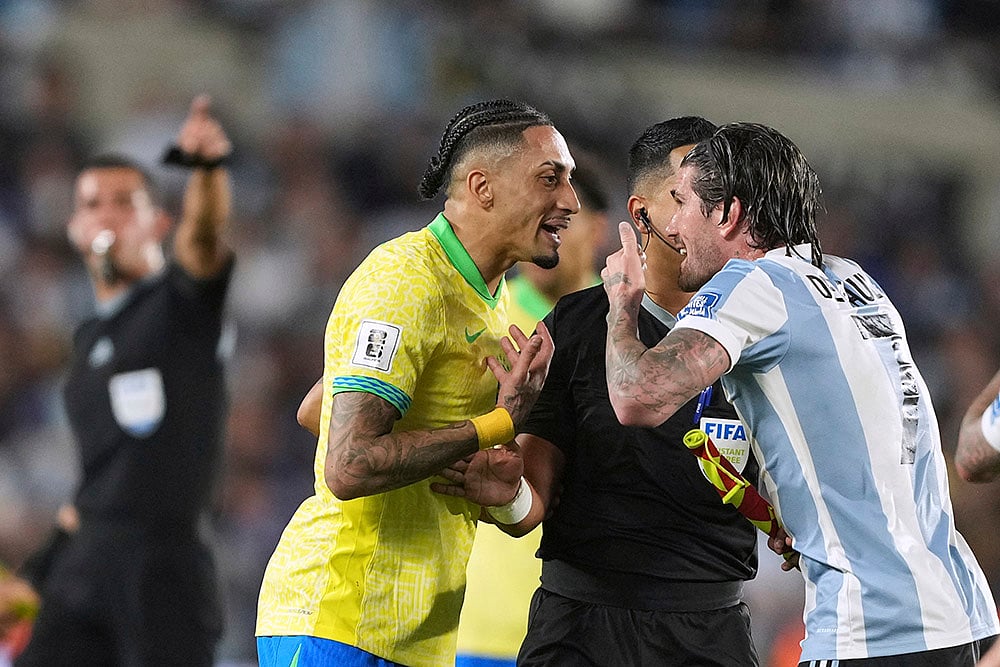 FIFA World Cup 2026 South American Soccer Qualifiers Argentina vs Brazil: Raphinha