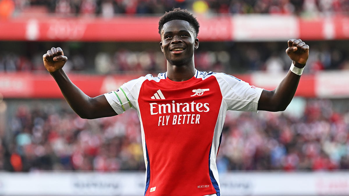 Returning Arsenal winger Bukayo Saka - null