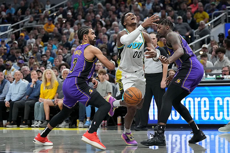 NBA basketball 2024-25 Los Angeles Lakers vs Indiana Pacers: Bennedict Mathurin