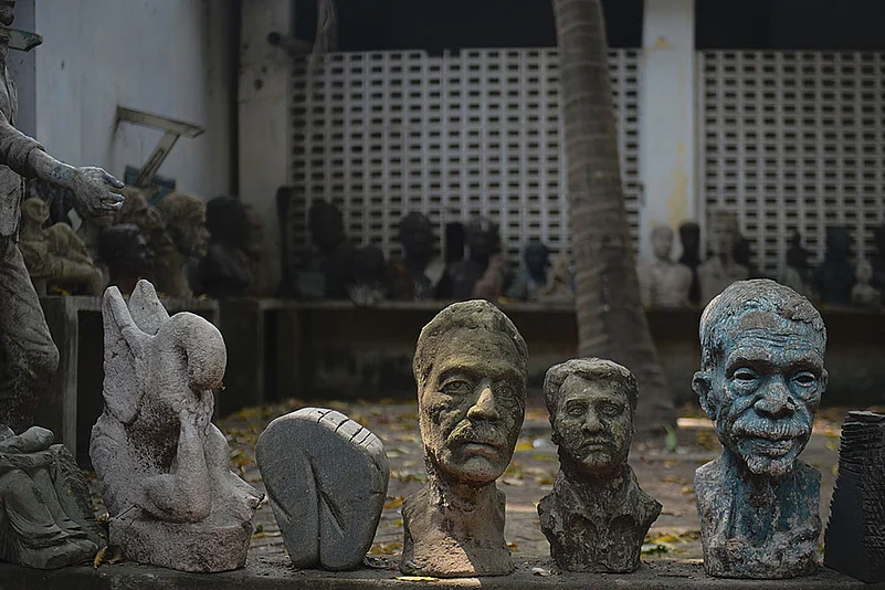 Preserving Through Art: Sculptures at the Government College of Fine Arts, Chennai