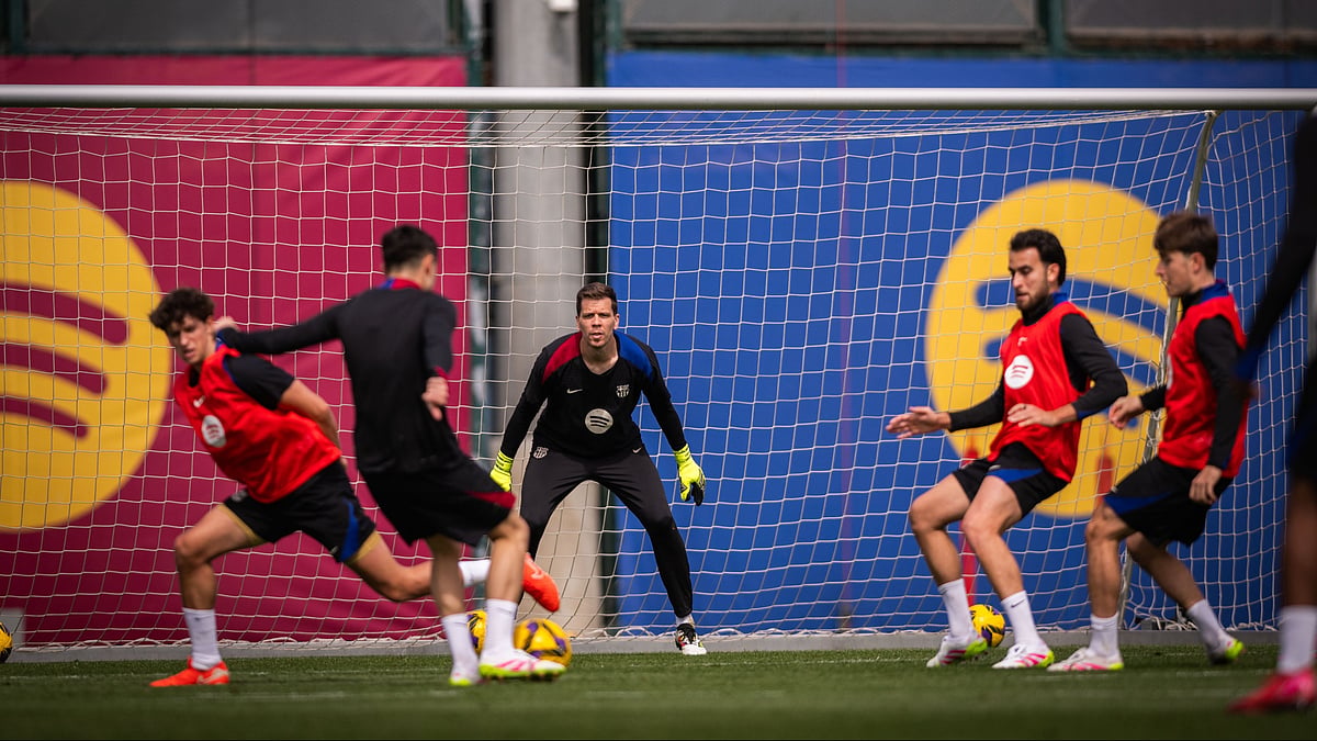 Photo: X | FC Barcelona : FC Barcelona players during a practice session.