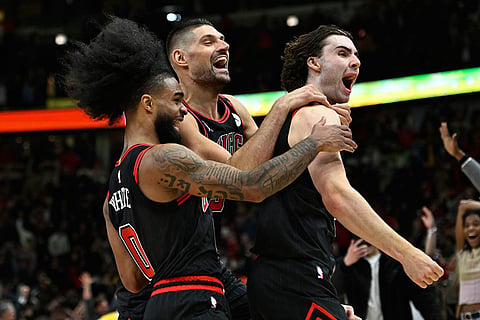 Basketball: Los Angeles Lakers vs Chicago Bulls