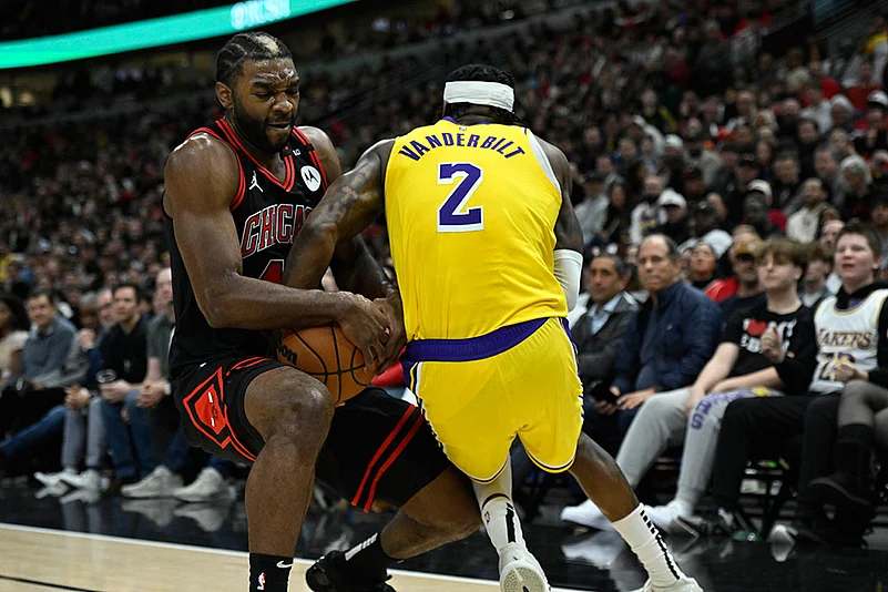 NBA Basketball: Los Angeles Lakers vs Chicago Bulls
