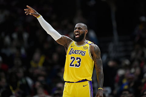 NBA Basketball Game: Chicago Bulls vs Los Angeles Lakers
