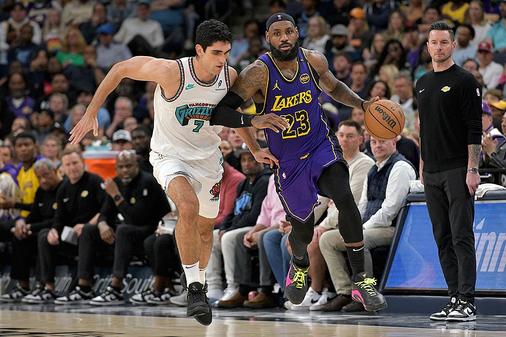 | Photo: AP/Brandon Dill : NBA: Memphis Grizzlies vs Los Angeles Lakers
