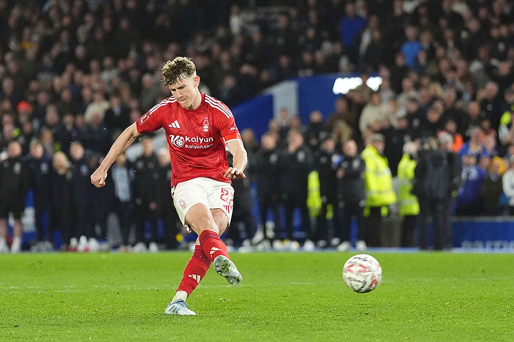 English FA Cup: Nottingham Forest vs Brighton
