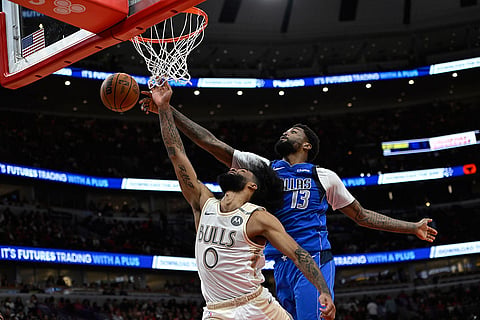 NBA Basketball Game: Dallas Mavericks vs Chicago Bulls