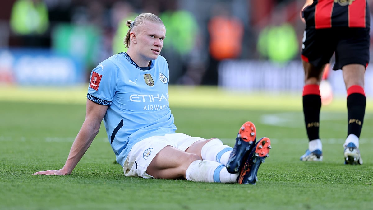 Erling Haaland went down injured in the second half at the Vitality Stadium - null