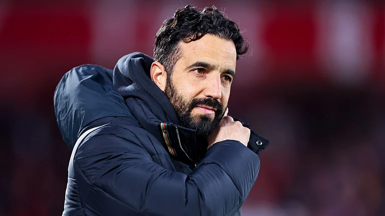 Amorim looks on during Man Utd's defeat at Forest - null
