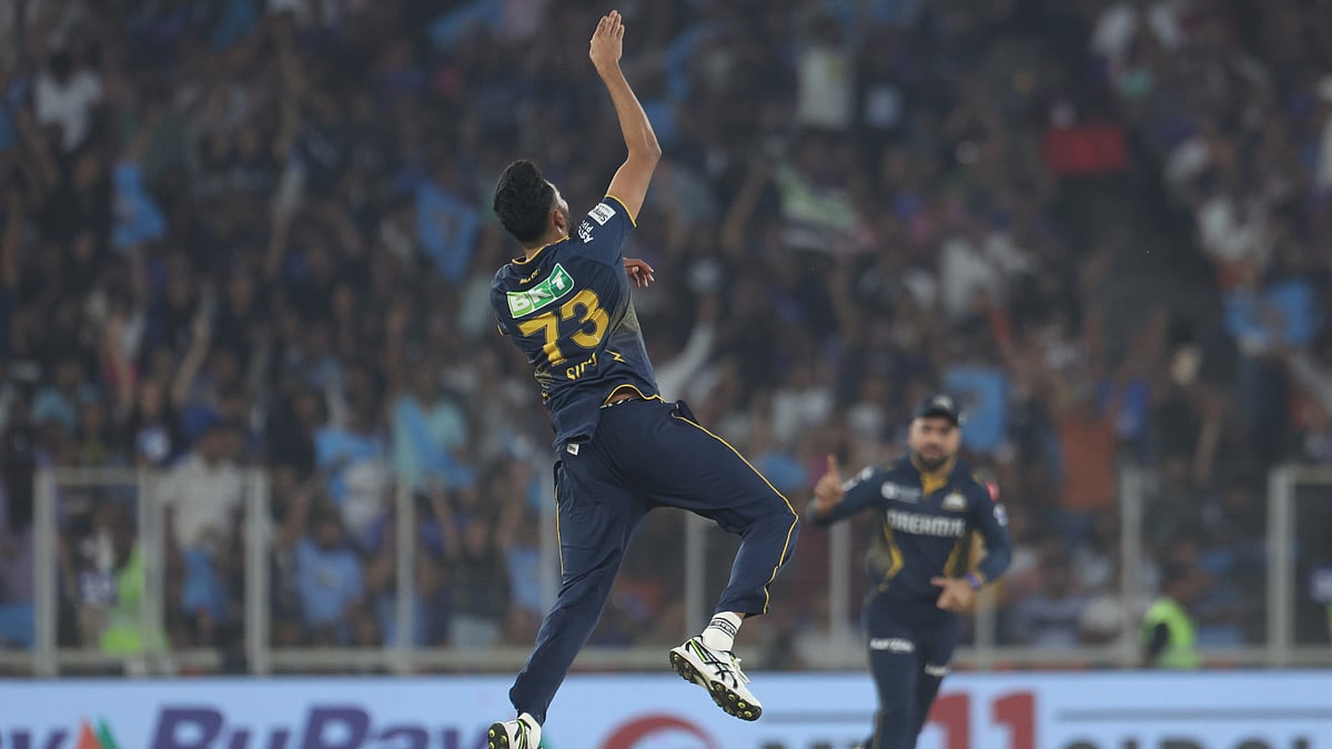 Mohammed Siraj celebrates for the Titans - null