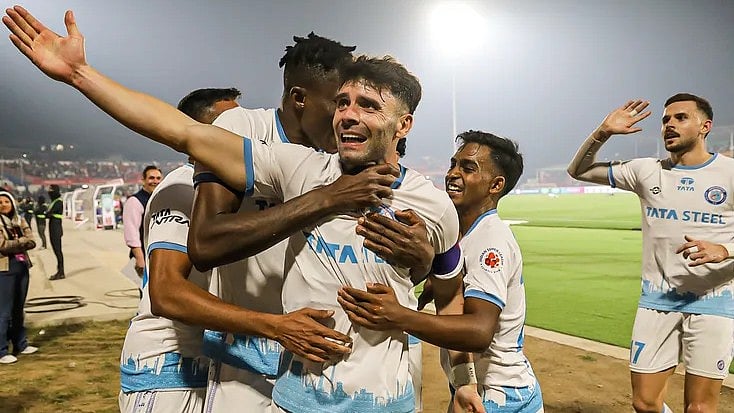 Photo: ISL/FSDL : Jamshedpur FC celebrate a goal from captain Javi Hernandez in the Indian Super League.