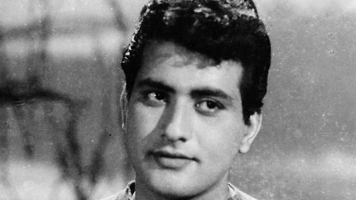 Celebs pay tributes to Manoj Kumar - X
