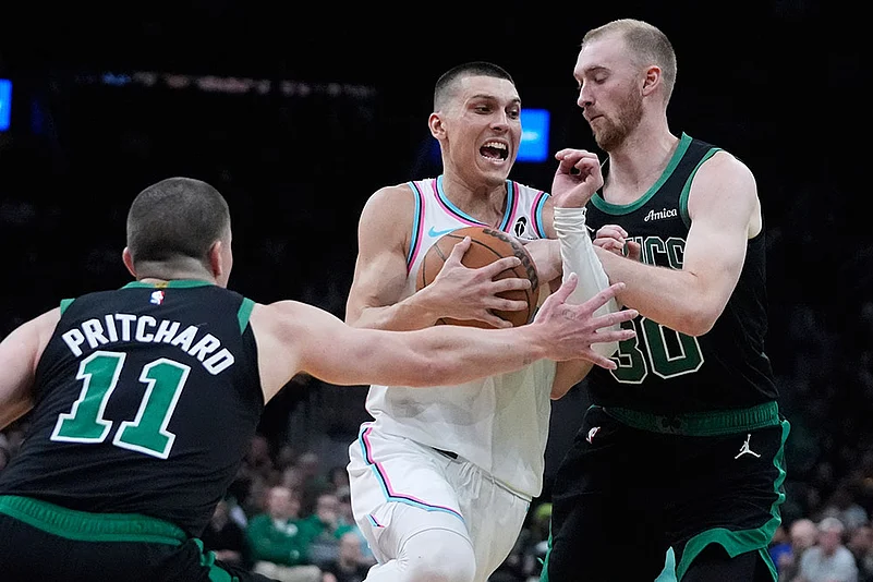 Celtics Heat Basketball