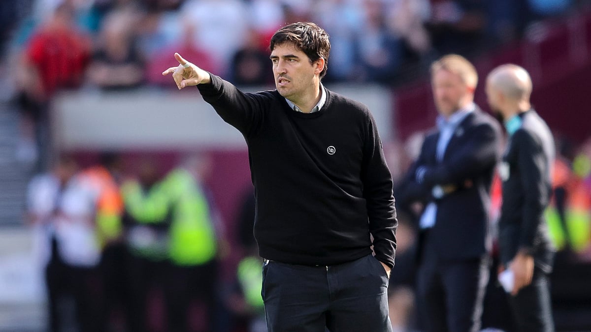 Andoni Iraola during Bournemouth's 2-2 draw with West Ham