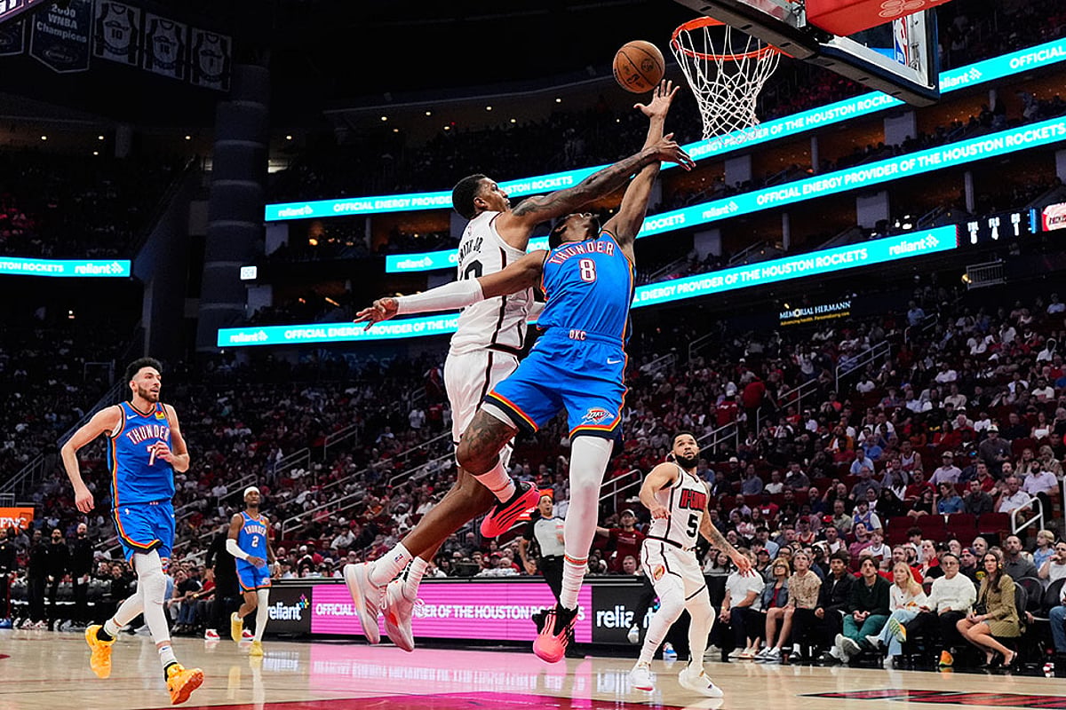 NBA: Oklahoma City Thunder vs Houston Rockets