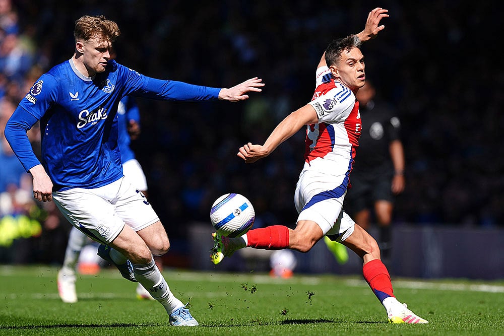 English Premier League Soccer Match: Everton vs Arsenal