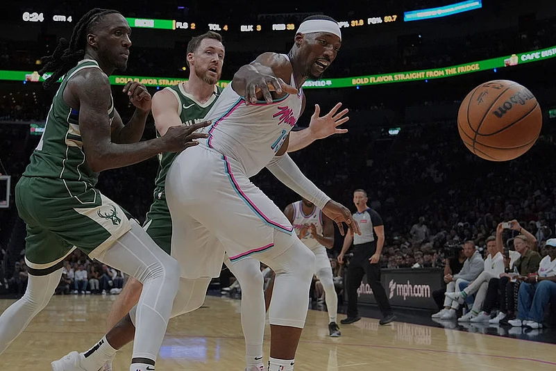 NBA: Milwaukee Bucks vs Miami Heat