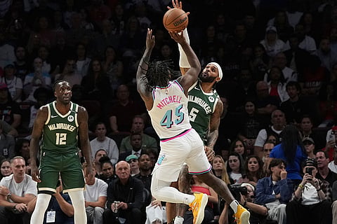 Basketball: Milwaukee Bucks vs Miami Heat