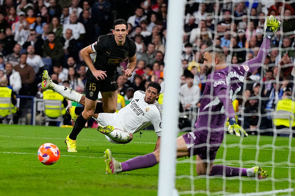 Spain Soccer La Liga: Valencia vs Real Madrid
