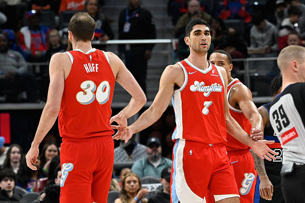 NBA Basketball Game: Memphis Grizzlies vs Detroit Pistons