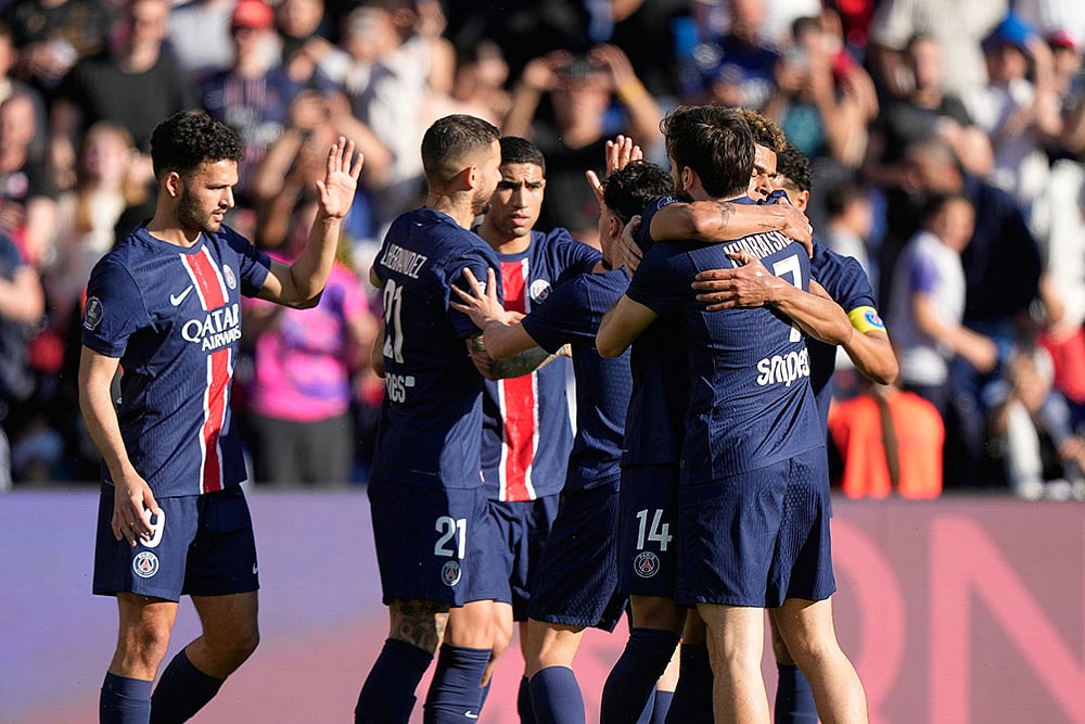 French League One: Paris Saint-Germain vs Angers 