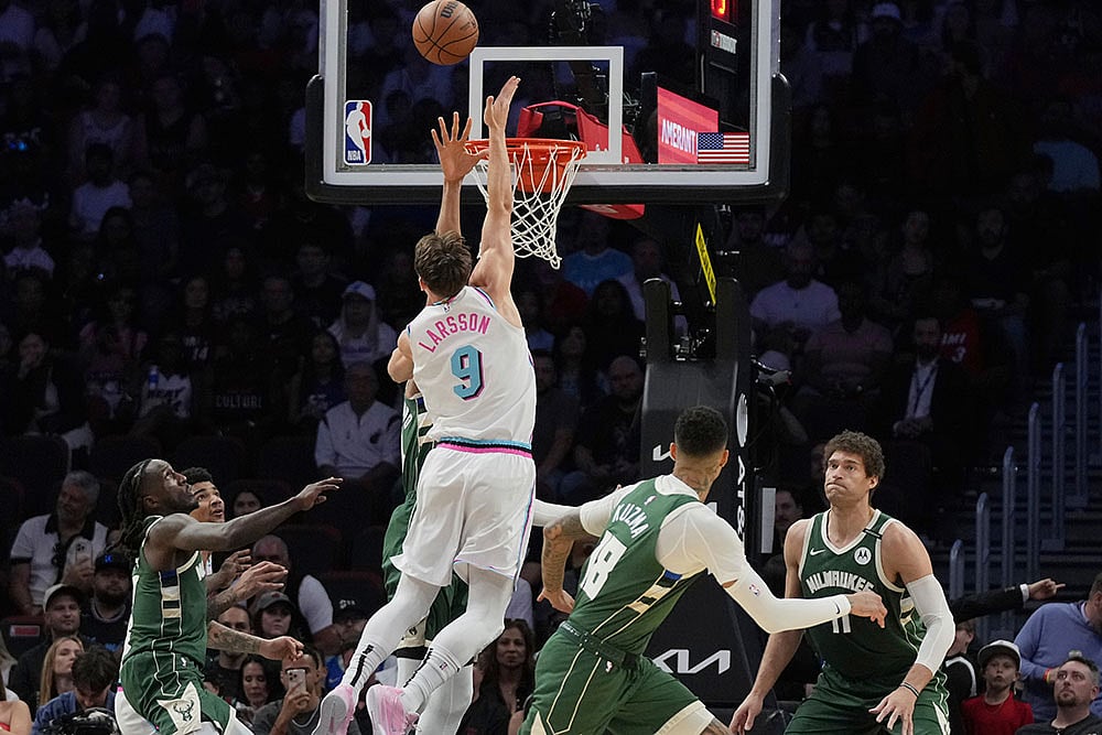NBA Basketball Game: Miami Heat vs Milwaukee Bucks
