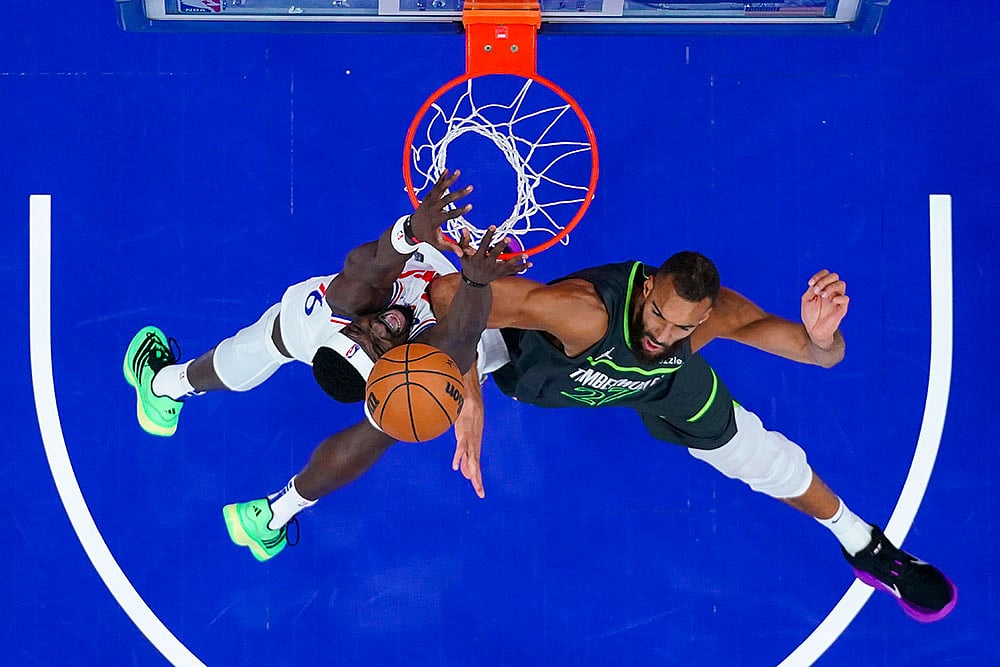 Basketball: Minnesota Timberwolves vs Philadelphia 76ers