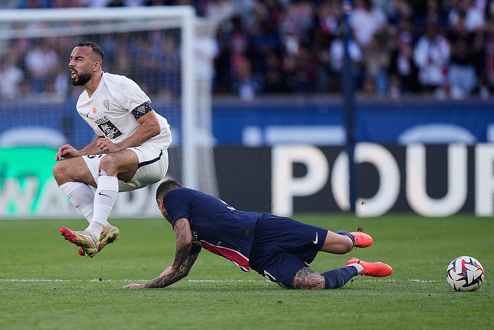 French League One championship: Paris Saint-Germain vs Angers 
