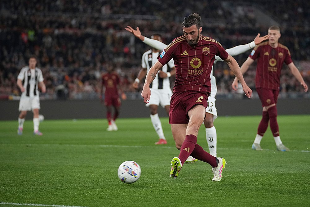 Serie A Soccer: Roma vs Juventus